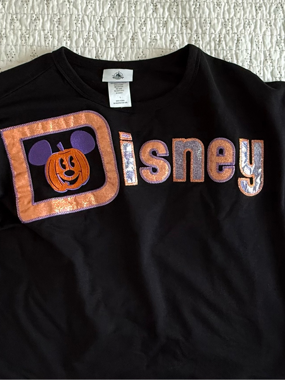Disney Pullover Top for Women - 2020 Halloween - Walt Disney World - Picture 3 of 7